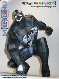 Venom Papercraft / Marvel