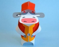 Cow Mascot Papercraft - Niku-Mansei 60th Anniversary