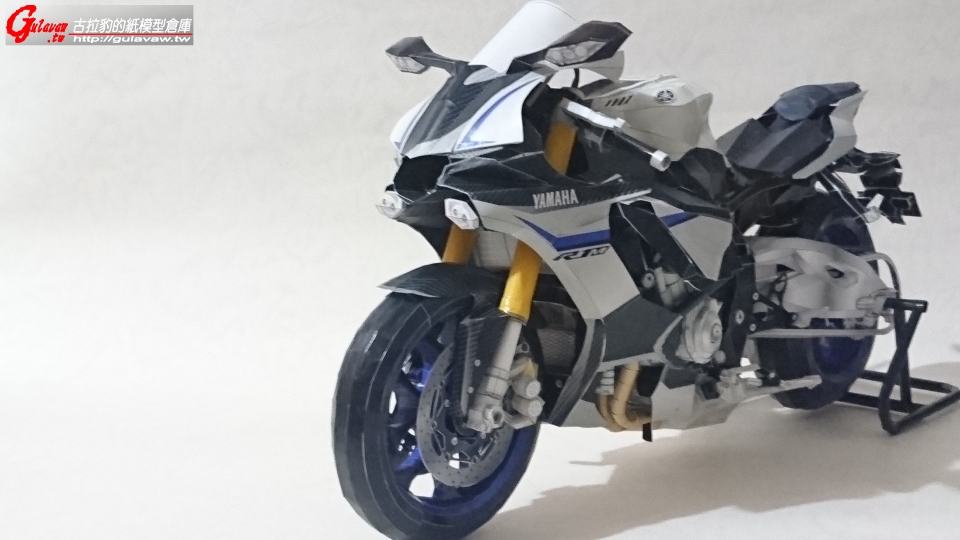 YZF-R1M (14).JPG