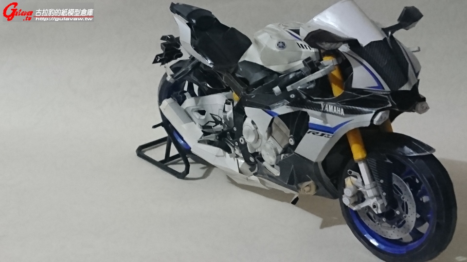 YZF-R1M (25).JPG