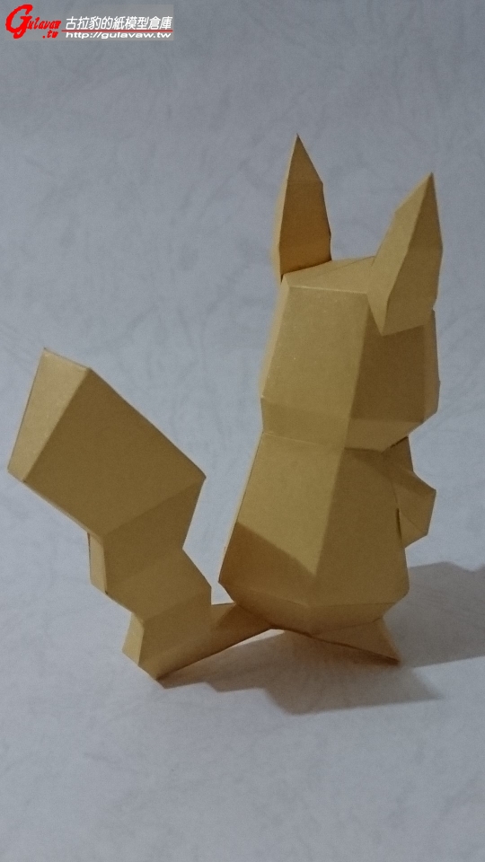 lowpoly_pikachu (8).JPG