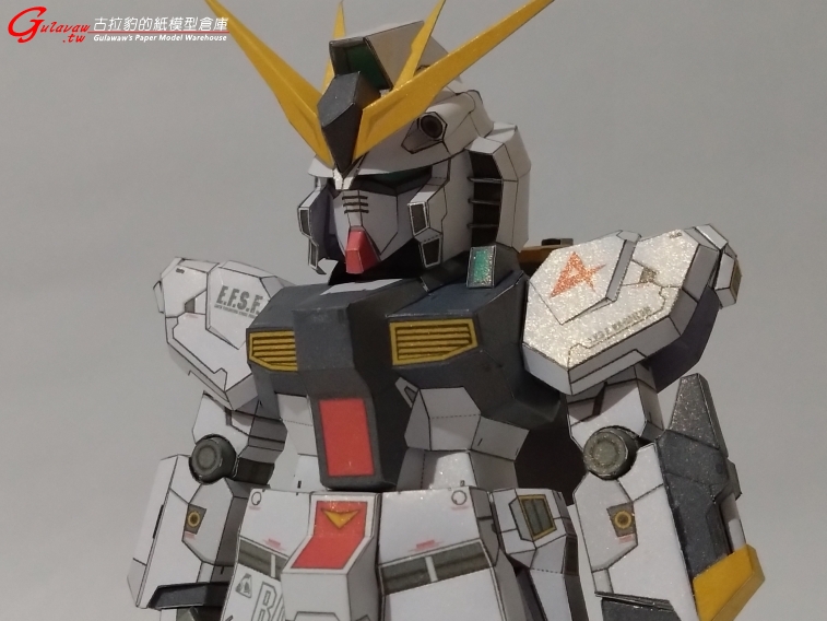 RX-93 NU GUNDAM (11).JPG