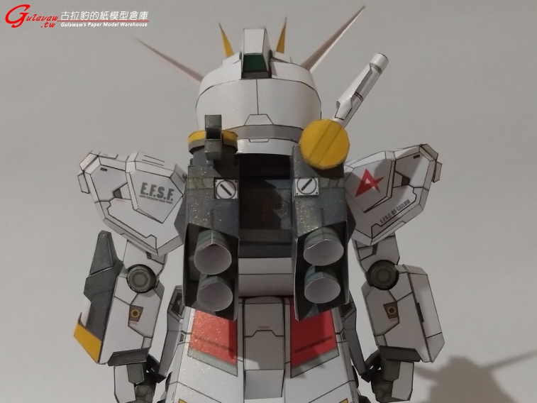 RX-93 NU GUNDAM (16).JPG