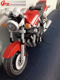 YAMAHA  XJR1300(霸氣紅)