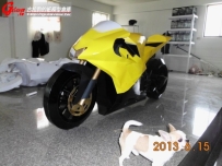 YAMAHA YZR-M1-50週年紀念 1:1模型