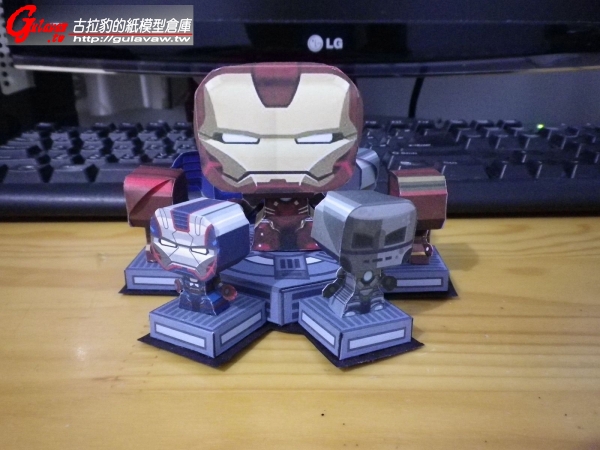 IRON MAN_03.jpg