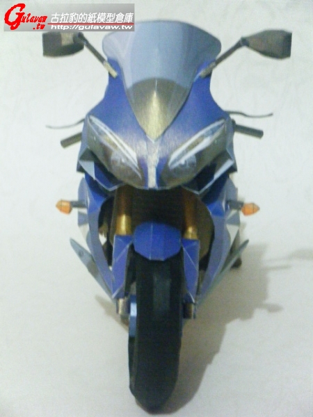 YZF-R1-07 017.jpg