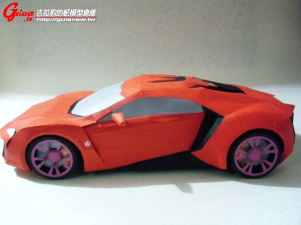 Lykan HyperSport 025.jpg