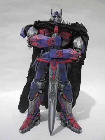 Optimus with sword_00.gif