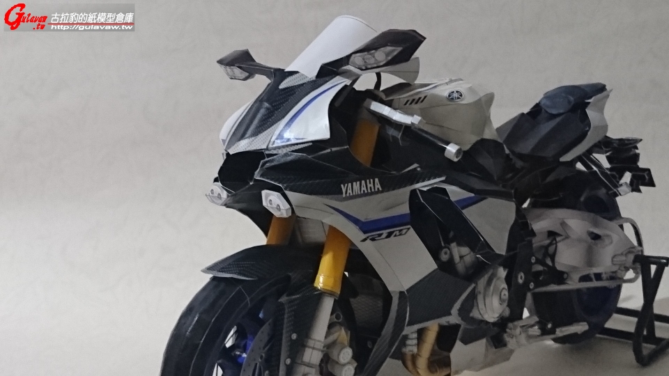 YZF-R1M (17).JPG