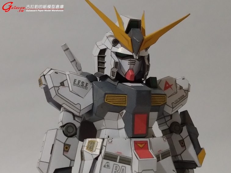 RX-93 NU GUNDAM (10).JPG